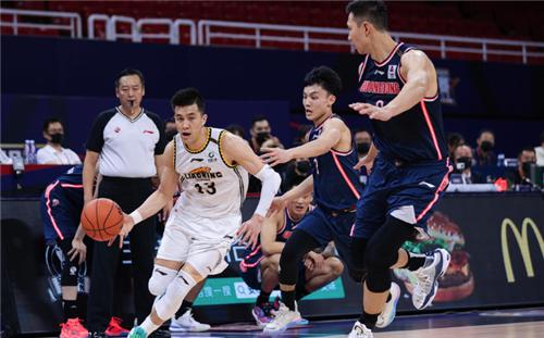 cba广东vs辽宁2022比，精回顾  第2张