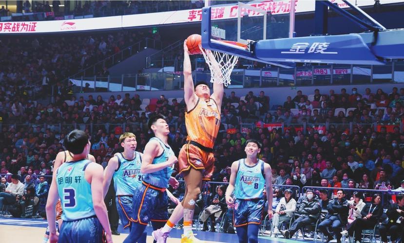 2011cba全明星赛全场，重温当年最精的cba全明星赛  第1张